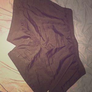 Danskins Now. Athletic shorts— Youth Large